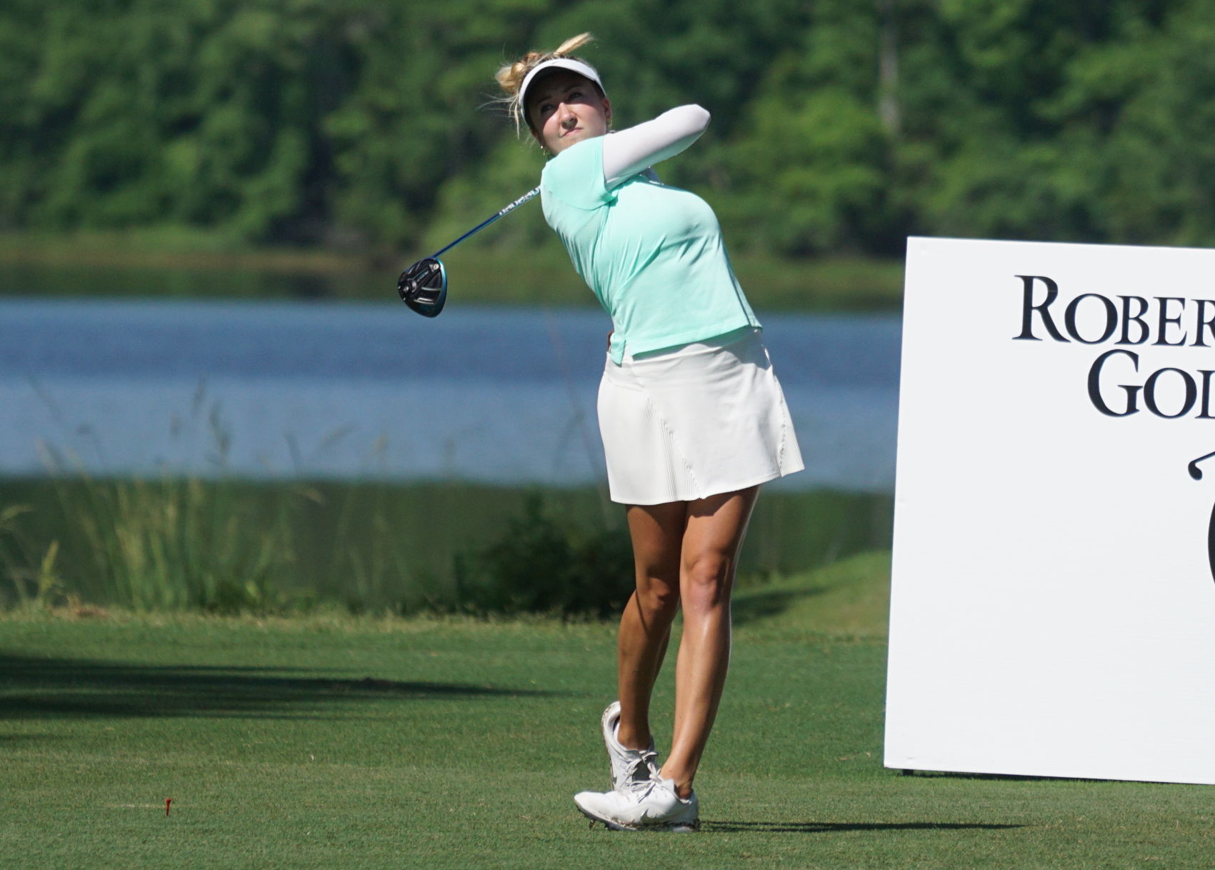Zimmer Biomet Championship, Round 3